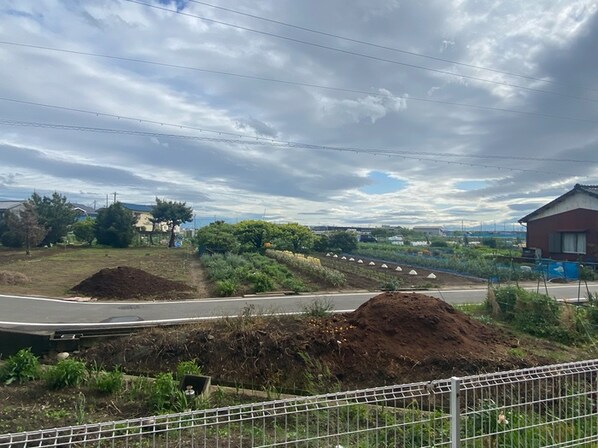 ティ－ワン半城土の物件内観写真